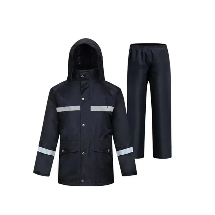 Custom High-Visibility Road Cleaning Rain Suit with High-Reflectivity Hood Design 1